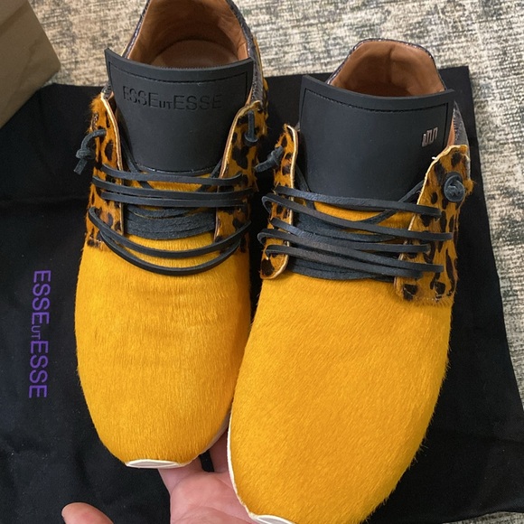 Esse ut Esse Fringe Sneaker- size 38. Worn maybe twice. Near perfect condition - Picture 3 of 8